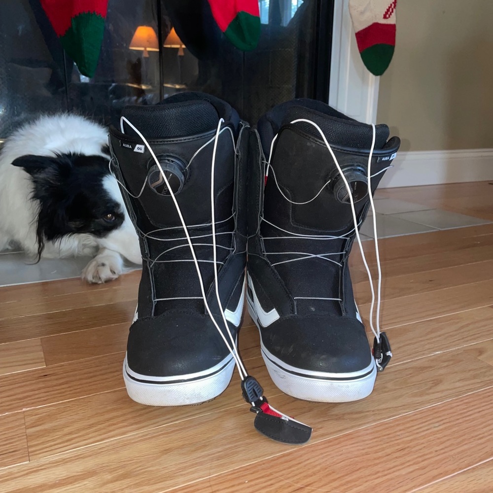 Vans Aura OG Snowboard Boots